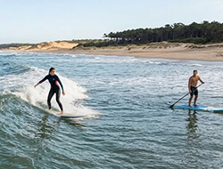 Surf y SUP en la costa de Carilo